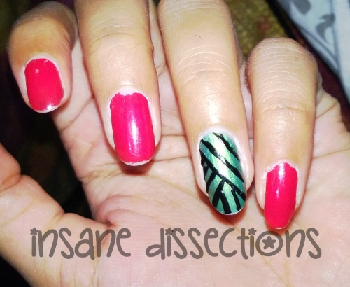 Green accent nail art-5